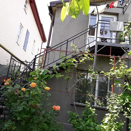Apartment Vishnevyj Pereulok 15 Odesa Exterior photo