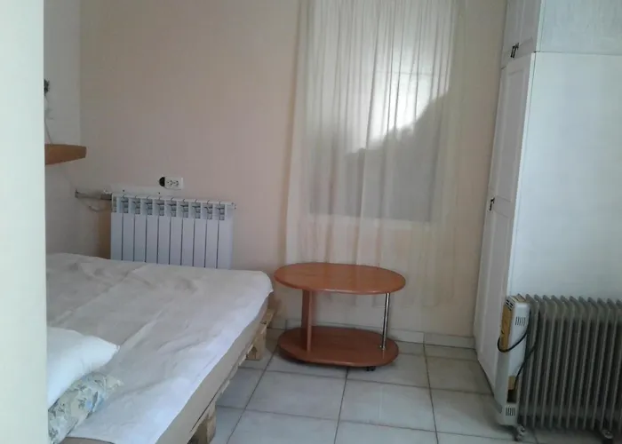 Apartment Vishnevyj Pereulok 15
