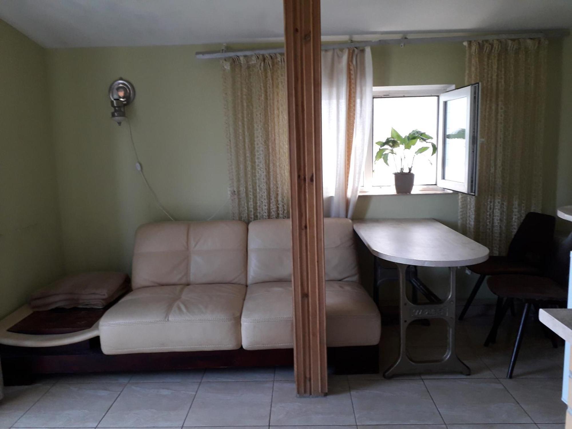 Apartment Vishnevyj Pereulok 15 Odesa